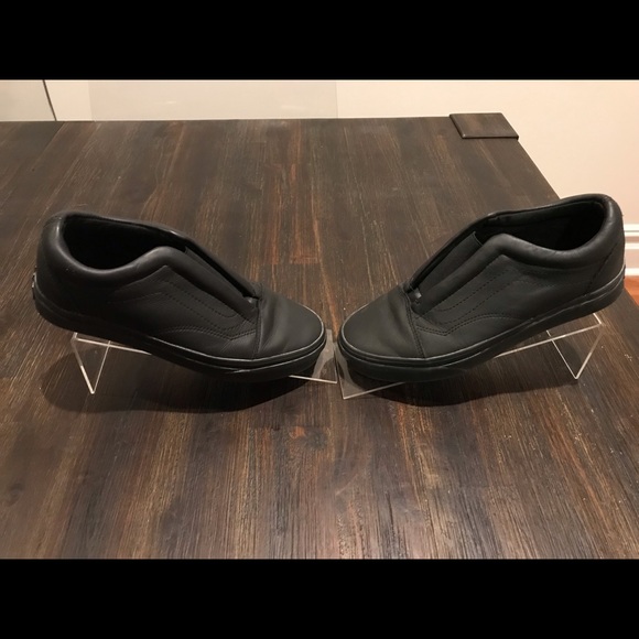 vans tumbled leather slip on